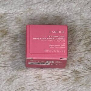 Laneige mini lip sleeping mask in Berry